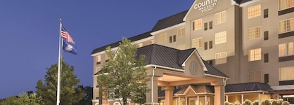 Country Inn & Suites By Radisson, Grand Rapids East, Mi