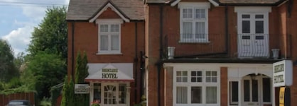 Highclere Hotel