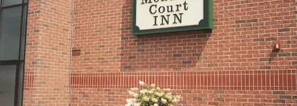 Meadow Court Inn