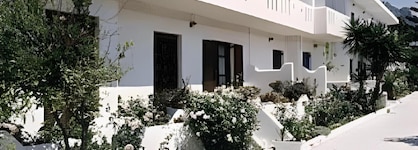 Costas & Chrysoula