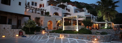 Stefanos Village