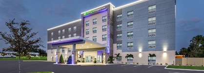 Holiday Inn Express & Suites Tampa Stadium – Airport Area By Ihg