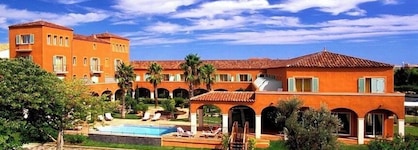 Palmyra Golf Hotel