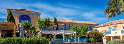 Hôtel Les Flots Bleus