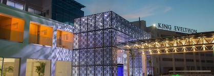 King Evelthon Beach Hotel & Resort