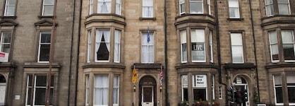Palmerston Suites