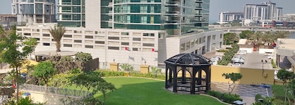 Ramada Hotel & Suites By Wyndham Dubai JBR