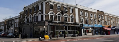 Islington Inn