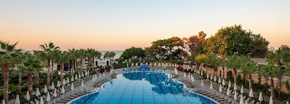 Rubi Platinum Spa Resort & Suites