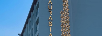 Aurasia Deluxe Hotel