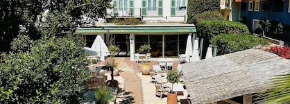 Hotel De Londres