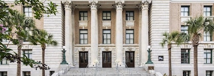 Le Méridien Tampa, The Courthouse