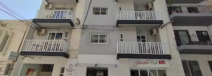 Spinola Hotel