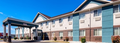 Quality Inn & Suites Springfield Southwest Near I-72