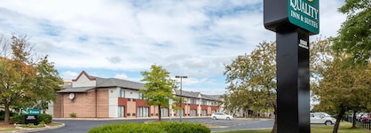 Quality Inn & Suites Mississauga