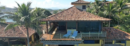 Cliffside Luxury Inn