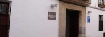 Apartasuites Alberca