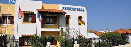 Pennystella Apartments