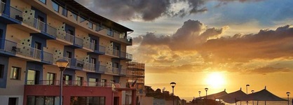 Tus' Hotel