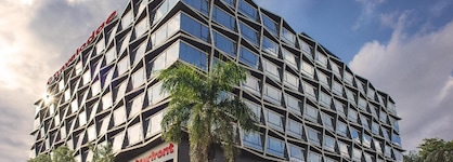 Travelodge Harbourfront