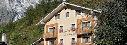 Hotel La Vallee Blanche