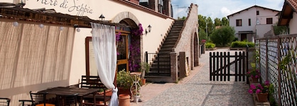 Borgo Valmarina