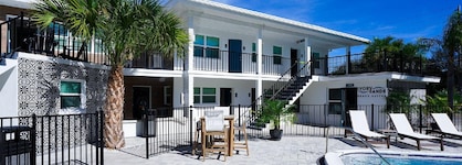 Ivory Sands Beach Suites