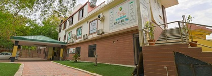 The Byke Grassfield Resort With Outdoor Pool, Shyam Nagar