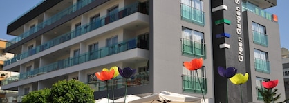Green Garden Suites Hotel