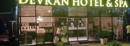 Sea Side Hotel