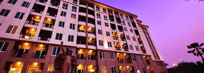 The Airport Greenery Hotel