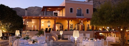 Aquagrand Exclusive Deluxe Resort Lindos - Adults Only