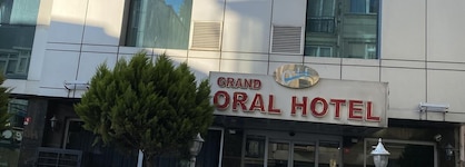 Grand Oral Hotel