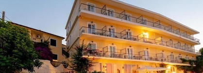 Aegli Hotel