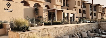 Cora Hotel & Spa