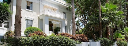 Weatherstation Inn