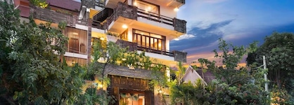 Cambana D'angkor Suites