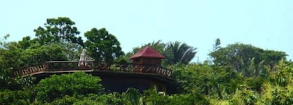 Roatan Bed & Breakfast Apartments