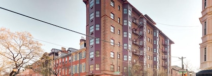 Alexander Inn