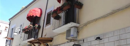 Muro Torto Cairoli