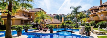 Aloha Hill Club Golf & Spa Apartments
