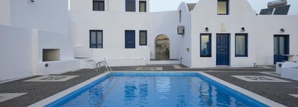 Santorini Traditional Suites
