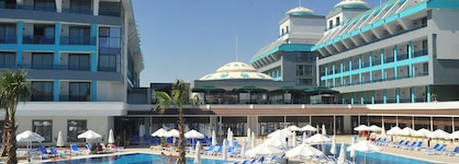 Sensitive Premium Resort & Spa - All Inclusive