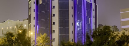 The Avenue Hotel