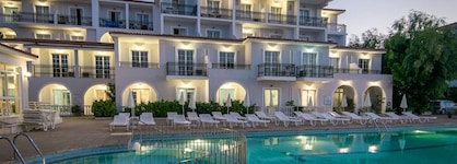 Paradise Beach Hotel   Annex Apartments
