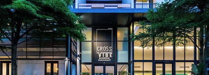 Cross Vibe Bangkok Sukhumvit Hotel