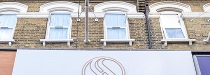 Signature Hotel London