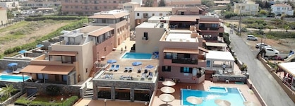 Koutrakis Suites
