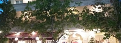 Hotel Llansola