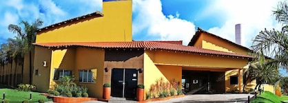 Hotel Marathi Park